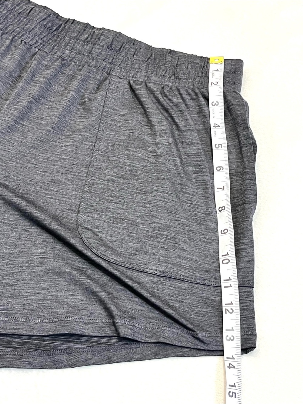 All in Motion Charcoal Gray Heather Athletic Shorts Pockets Women’s Size Large - Picture 6 of 16